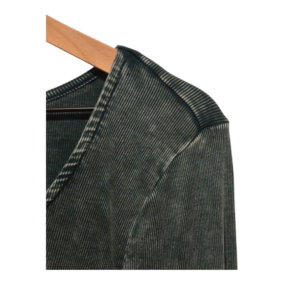 Torrid Cotton Modal Scoop Neck Ribbed Crochet Long Sleeve Top Size 2 - Picture 4 of 8